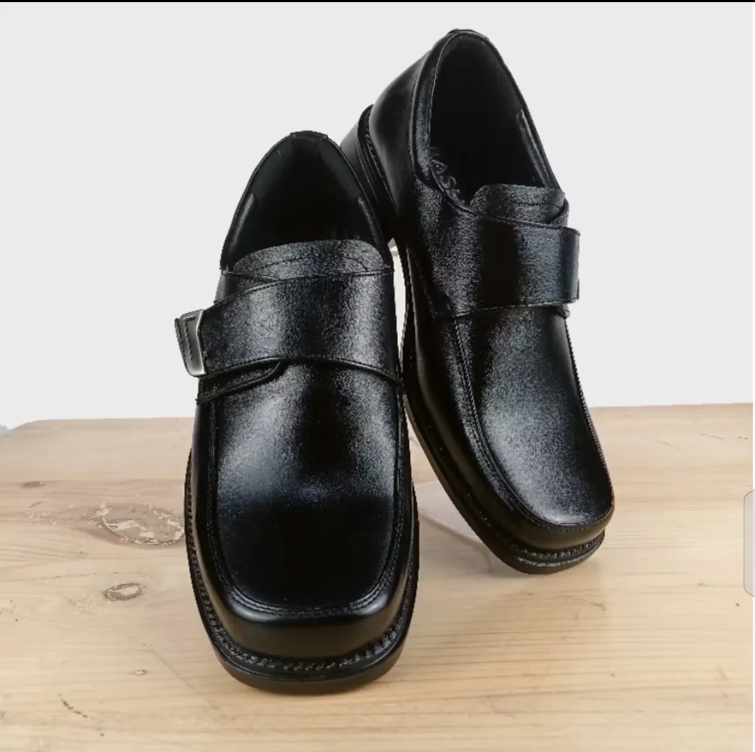 Sepatu Pantofel Pria M 03