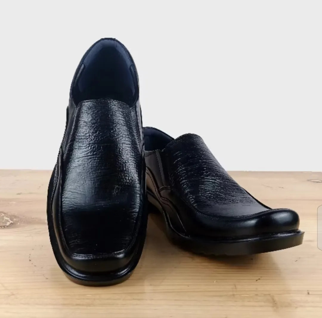 Sepatu Pantofel Pria T 07