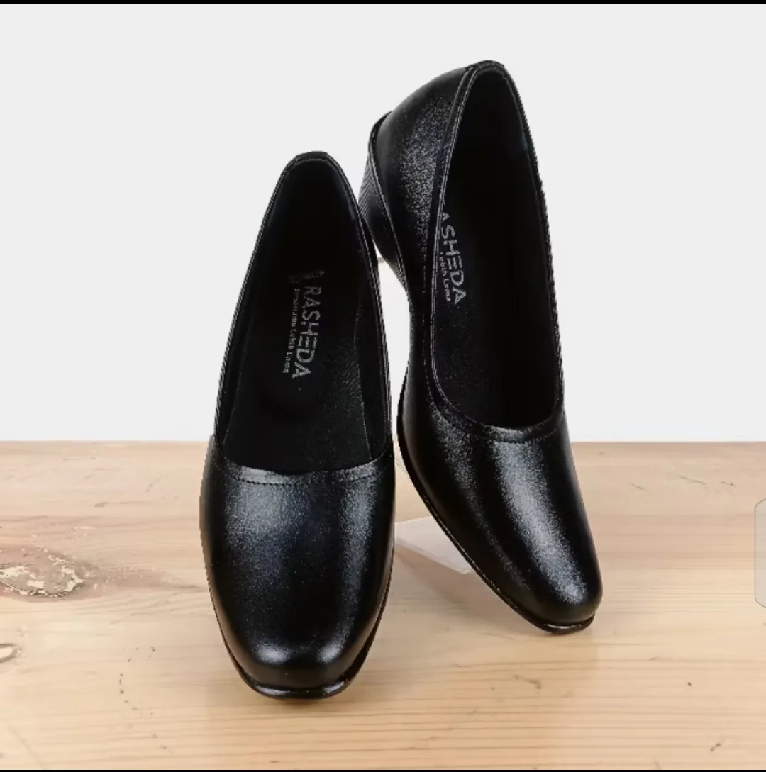 Sepatu Pantofel Wanita 233